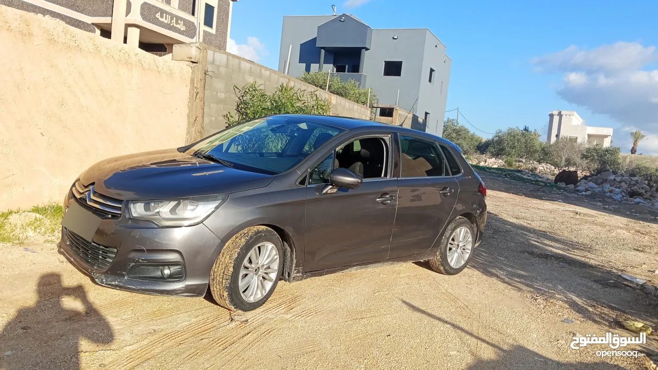 ستروين C4 اوتماتيك 2017