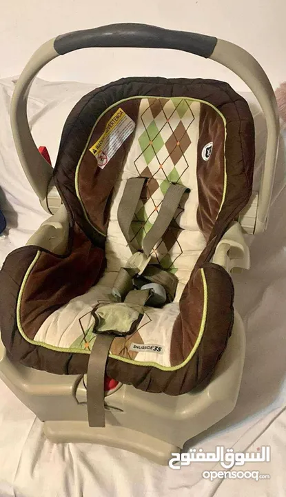 Car seat كرسي سيارة \شبه جديد