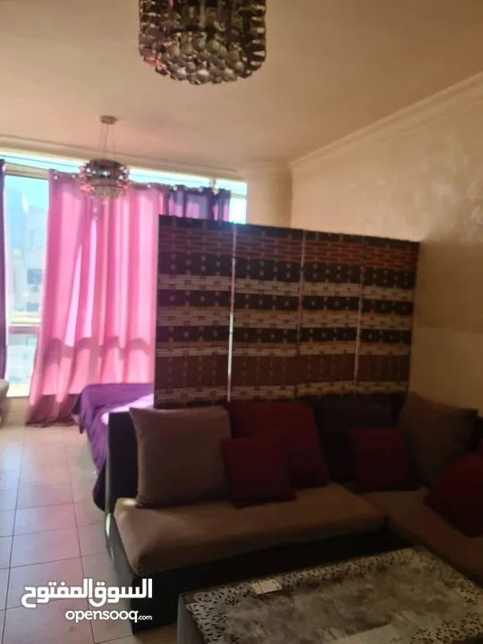 استديو للاجار بمنطقة الجاردنز