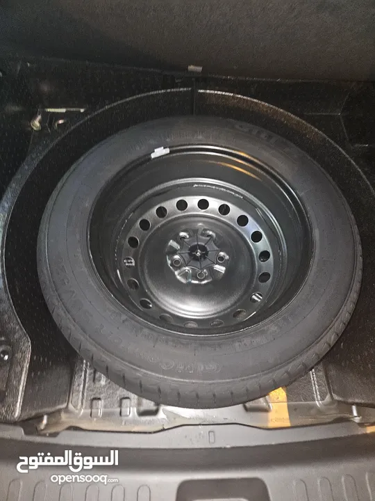 تاير سبير Tyre and rim