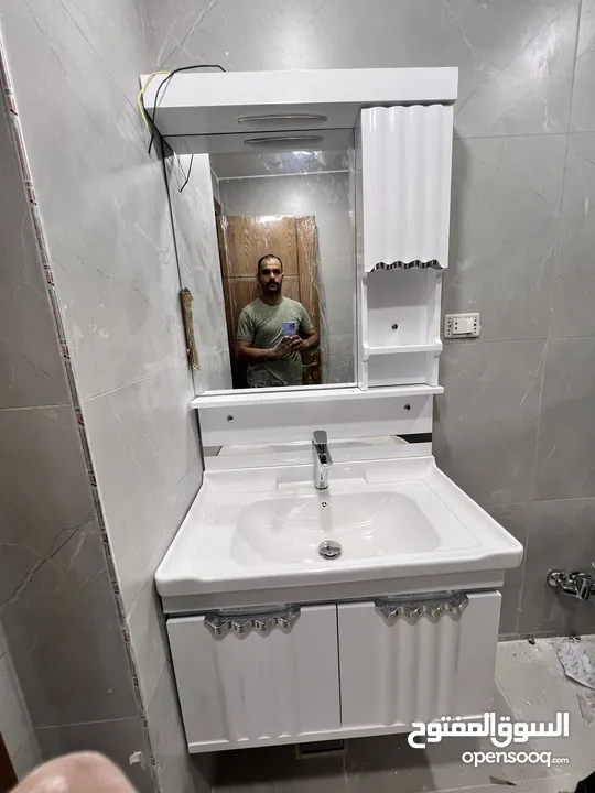 درباس مواسرجي تصمم الحمامات بتقنية 3D قبل العمل  فني صيانة عامة وتمديدات صحية
