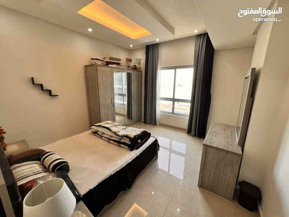 For rent in Juffair sea view apartment  للإيجار في الجفير شقه اطلاله بحريه