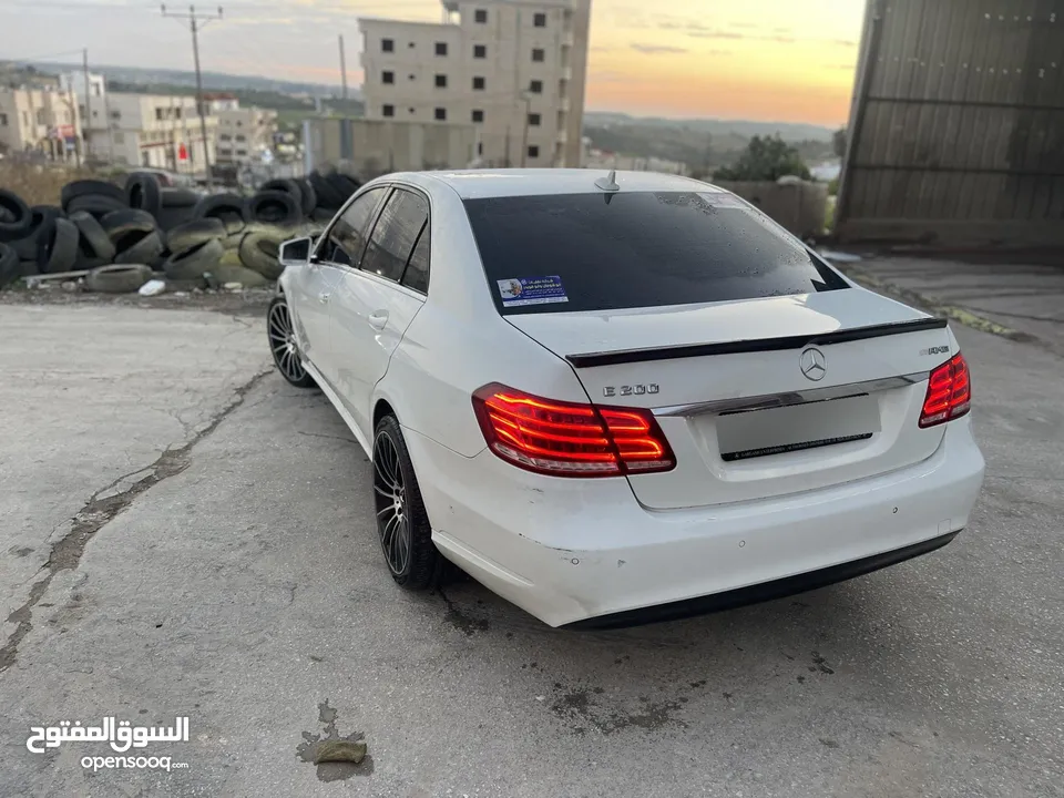 مارسيدس E200 للبيع