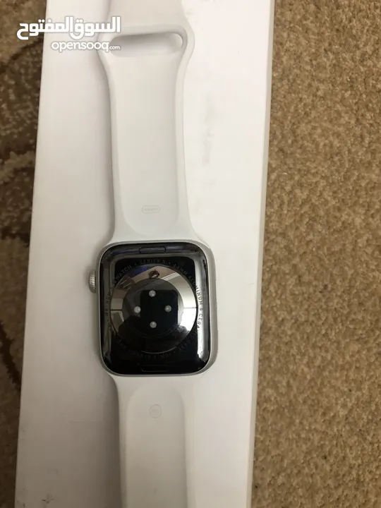 ساعة ابل الجيل السادس Apple Watch 6 series