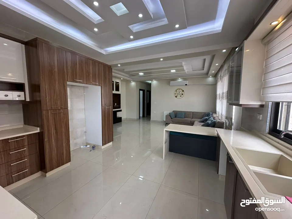 شقة مميزة جدا للاجار مساحة 240 متر وبناء حديث-خلدا 2nd Floor -Luxury -Apartment For Rent In Khalda