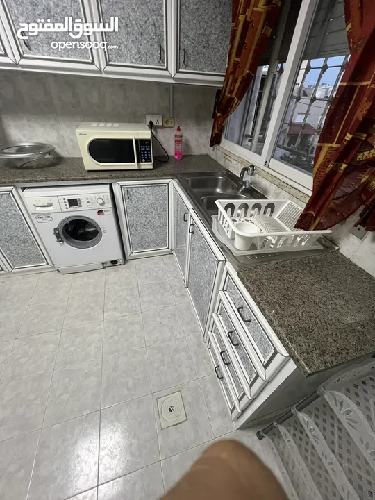 مطبخ المنيوم للبيع