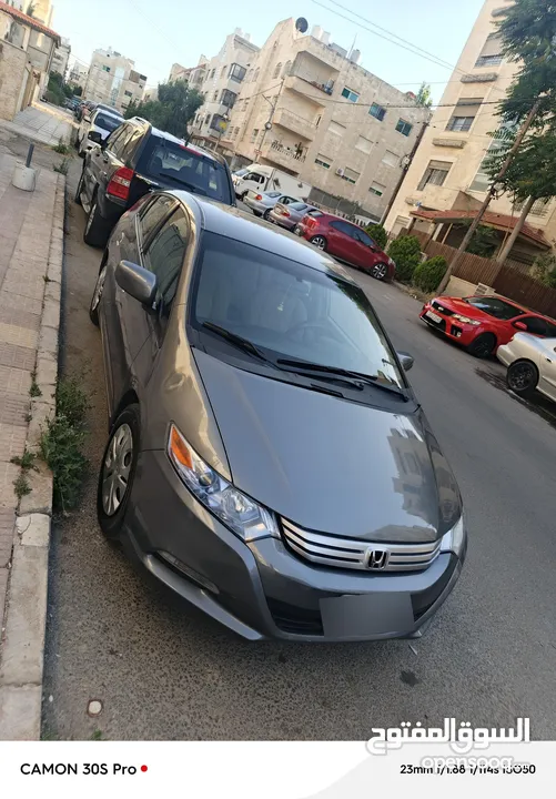 سياره هوندا انسايت موديل 2014 للبيع سياره نضيفه لا تحتاج اي نوع من أنواع الصيانه هايبرد قطاره بنزين