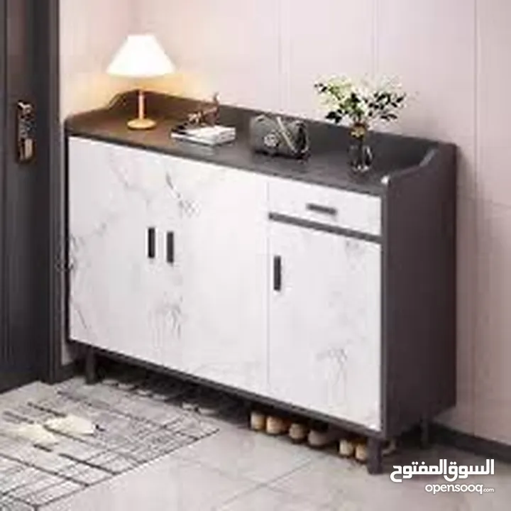 خزانة بوفيه عصرية أنيقة وعملية  إذا كنتِ تبحثين عن قطعة تجمع بين الجمال والوظيفة البوفيه العصري