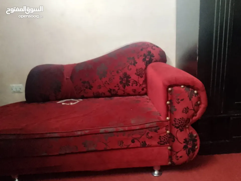 طقم كنب كورنر + طاولة سامبا + عرباية أطفال + بيرو تواليت