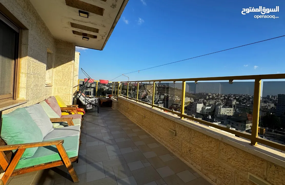 روف للايجار مفروش بالكامل في اجمل مناطق البيرة التواصل مع المالك مباشرة دون عمولة (1250) دولار