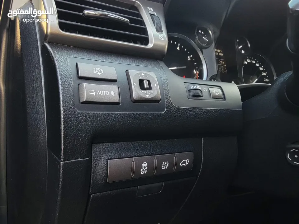 لكزس موديل lx570s 2015