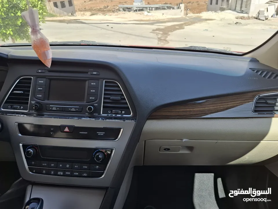 سوناتا limited 2016 للبيع لون خمري