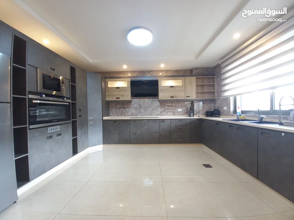 Furnished Apartment For Rent In Abdoun  ( Property 35374 )-174805083