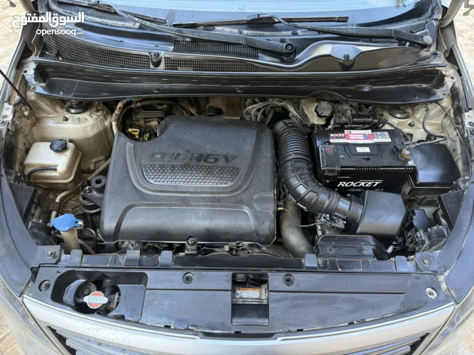 فقط 52 الف كاش جيب كيا سبورتج 2012 فل يد اولى اغلبه دهان شركة ترخيص تامين جيب بالورقة سعر حرق 4/4