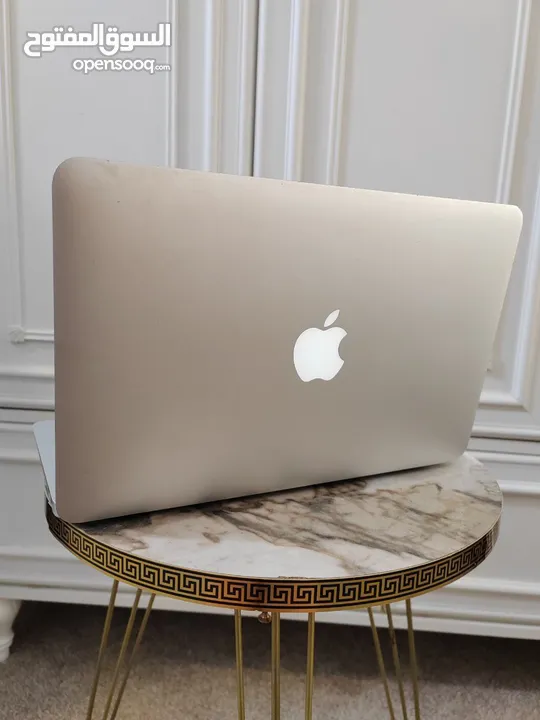 MacBook Air للبيع