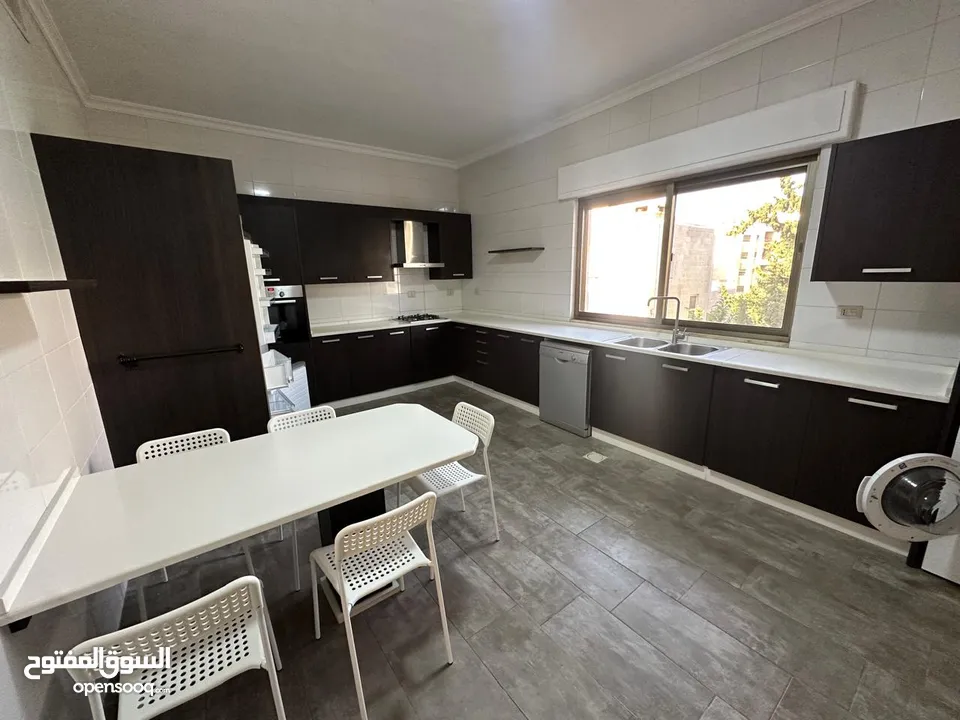 Unfurnished apaerment for Rent in Abdoun ( Property 39798 )-174805204