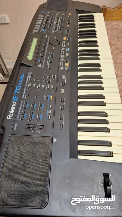 رولاند  اورج اورغ اورك اورق  بيانو  ROLAND  E-70 مسنعمل بحال الجديد