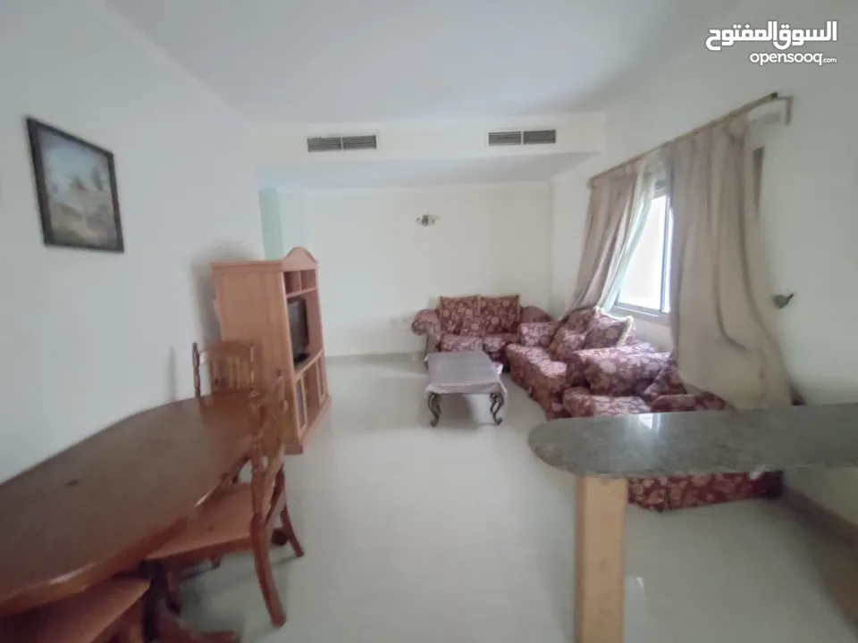 APARTMENT FOR RENT IN JUFFAIR 2BHK FULLY FURNISHED