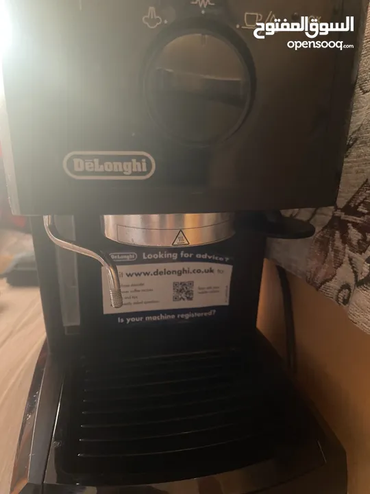 مكينة قهوة ديلونجي للبيع