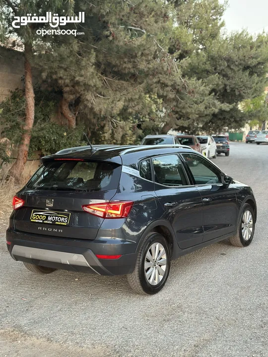 Seat Arona