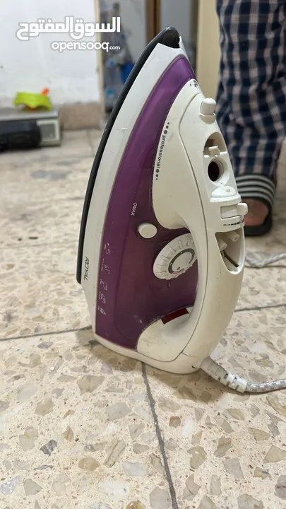 اثاث مع ماكينه خياطه للبيع