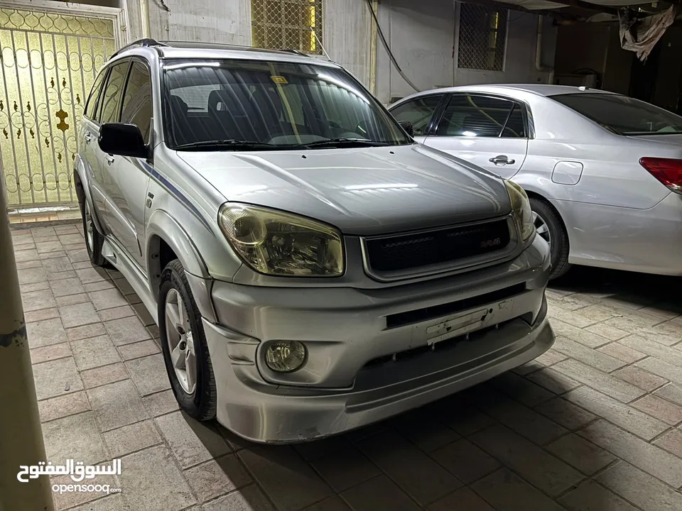 RAV4 GCC V4 2004 price 19500Aed