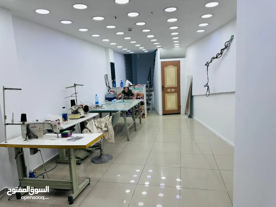 محل للإيجار وسط رام الله ، عمارة حيوية