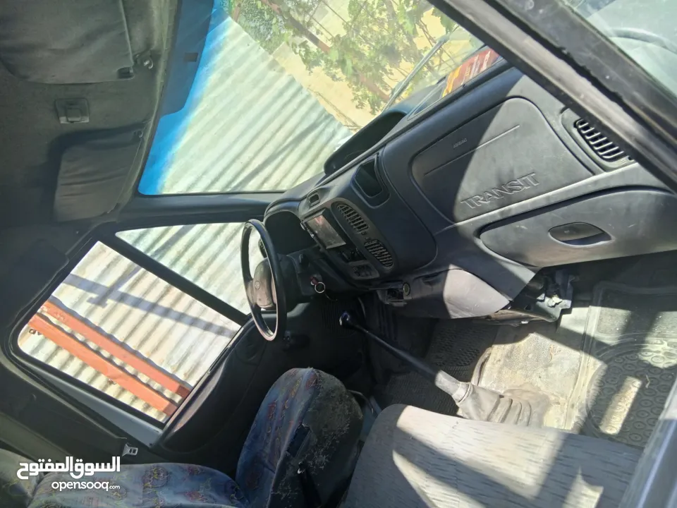 فورد ترانسيت (2003)