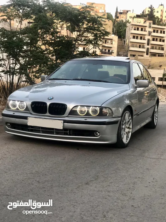بي ام دب e39 موديل 2000 520ia    BMW E 39 520 IA model 2000 للبيع بسعر 4200 دينار فقط