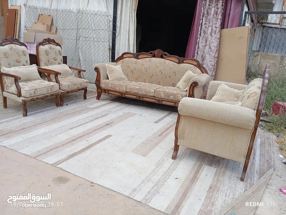 طقم كنب زان ايطالي اربسك