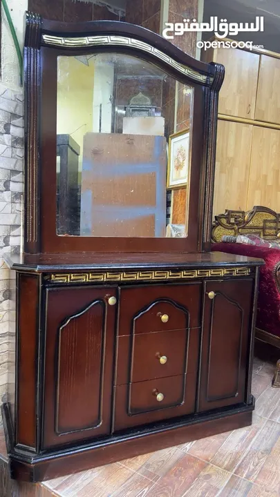 عفش بيت كامل بحال الوكالة يصلح لعرسان  غرفة نوم ماستر