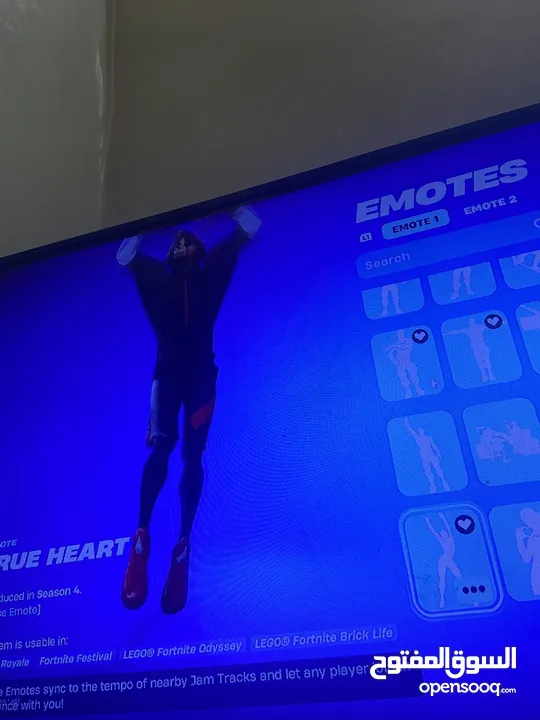 بيع حساب فورت نايت ب 170