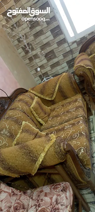 طقم زان نظيف جدا 9مقاعد