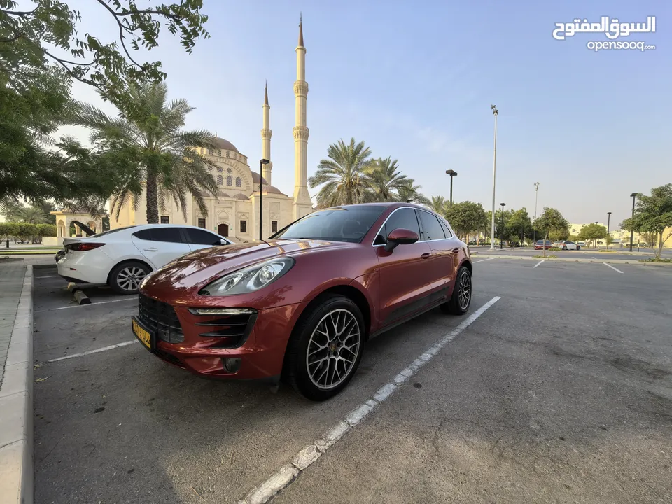 Porsche Macan S