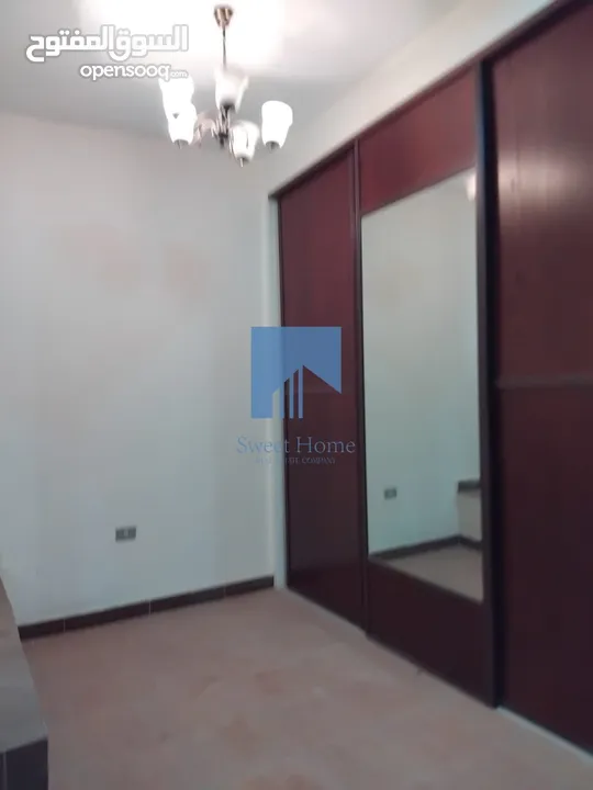 شقة طابقية فاخرة للبيع في الأمير راشد قرب مجمع الداود طابق ثالث مع روف دوبلكس 490م تشطيب سوبر ديلوكس