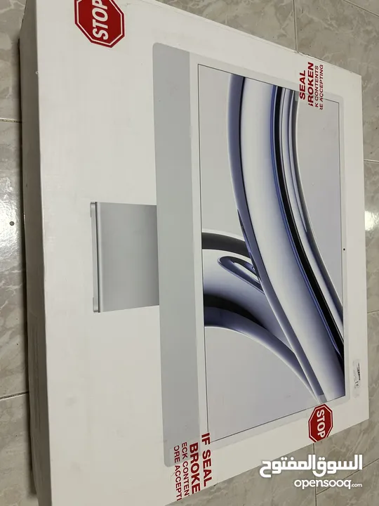 iMac 24-inch M3 8GB 256GB Silver