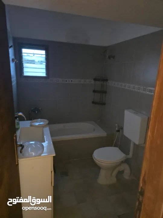 شقة للإيجار