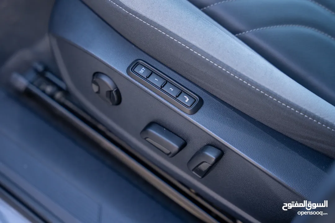 ID4 Pro piano black 2021