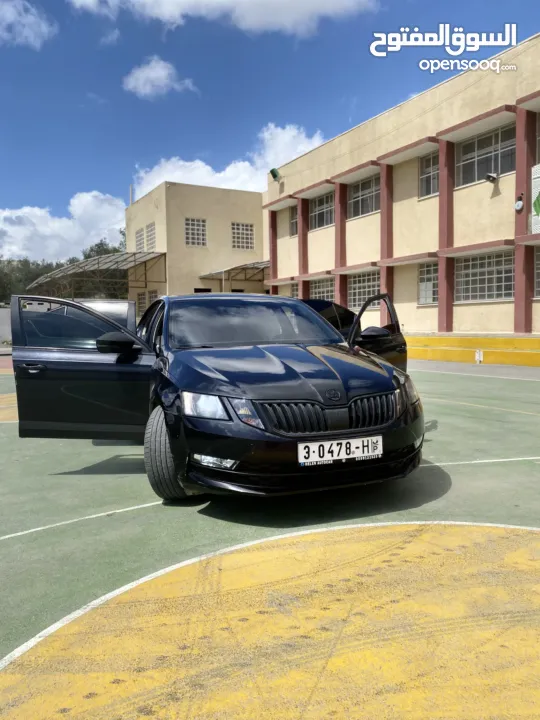 سكودا انظف من هيك مستحيل صور لحالها بتحكي
