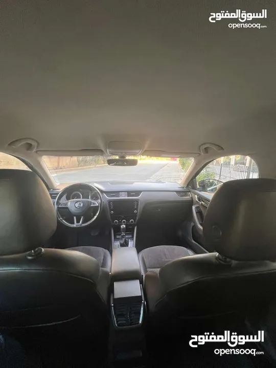 سكودا لورين الكلمينت فل بدون فتحا