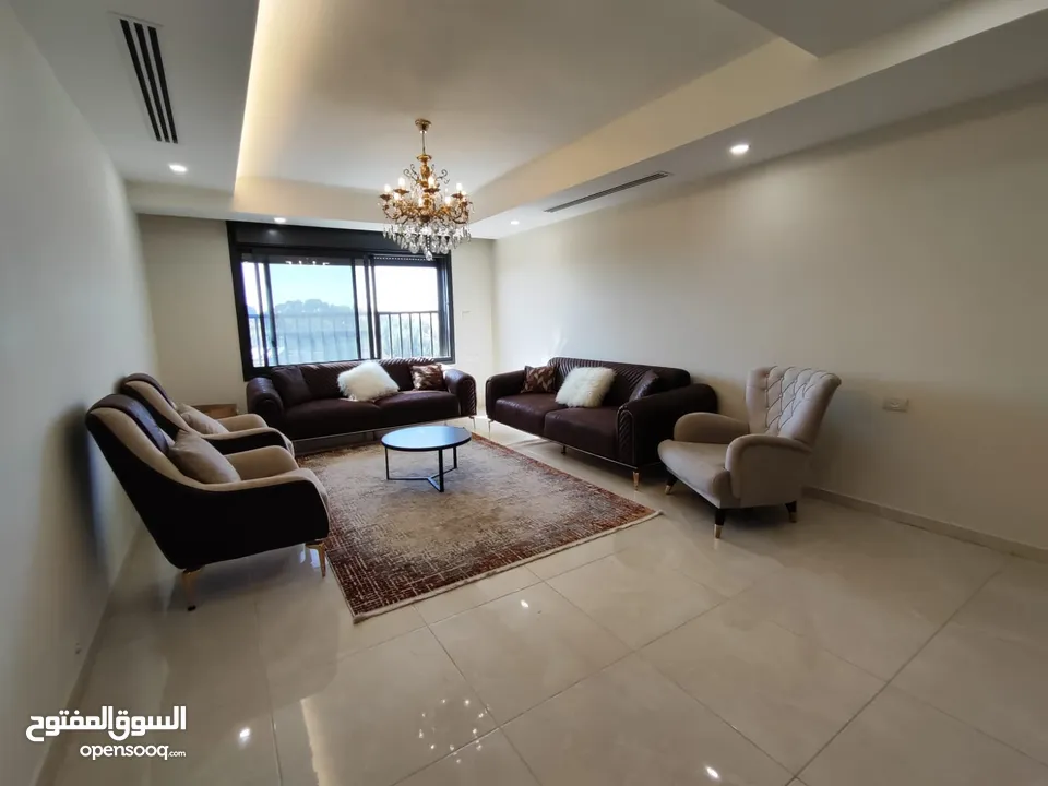 شقة مفروشة فاخرة للإيجار – الماصيون / حي المهندسين