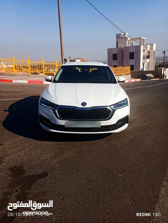 سكودا ستيشن بالكرتونه يد اولى استيراد