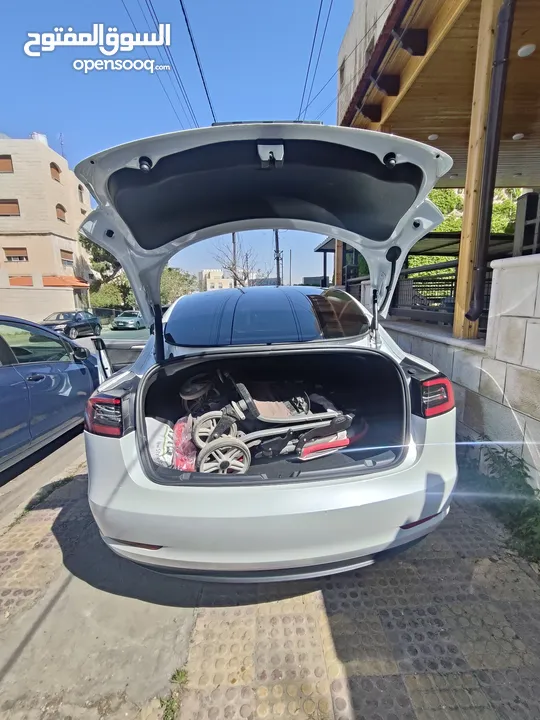 تيسلا 3 موديل 2023 كلين تايتل بحالة الوكالة لون ابيض وغرفة ابيض