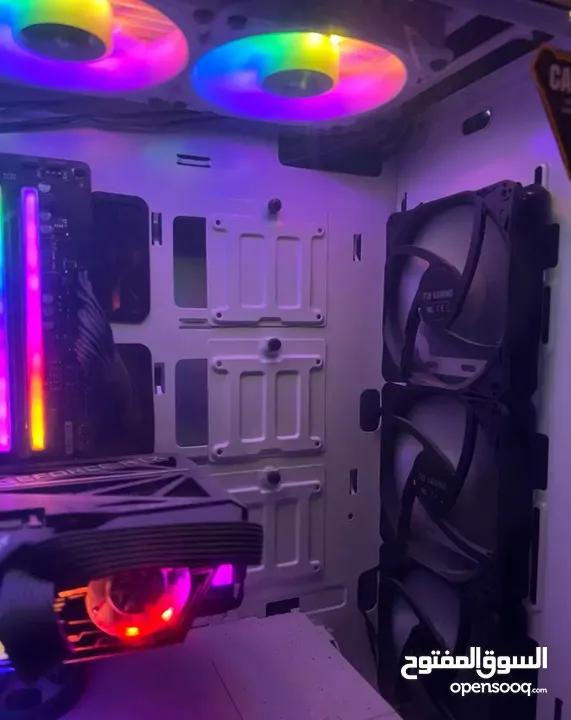 بي سي قيم Asus ROG Ultra Gaming PC جديد