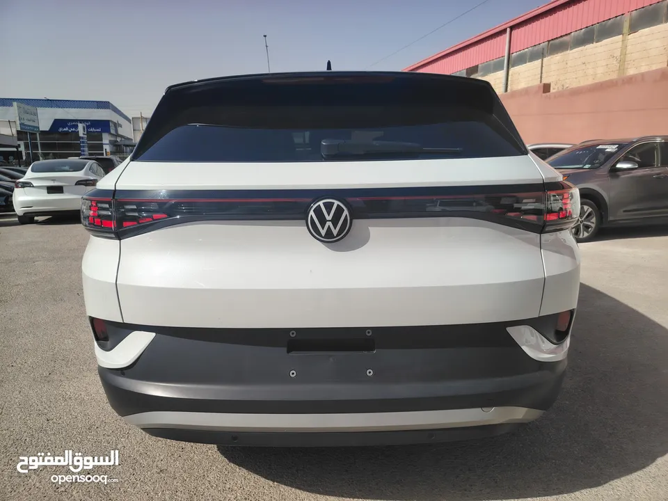 فولكس فاجن ID6 فل كامل أعلى صنف بسعر مغري