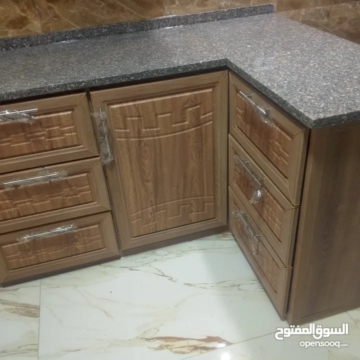 عرض خاص لفترة محدودة على تفصيل المطابخ الالمنيوم صولد و p.v c  كامل جاهز للأستخدام