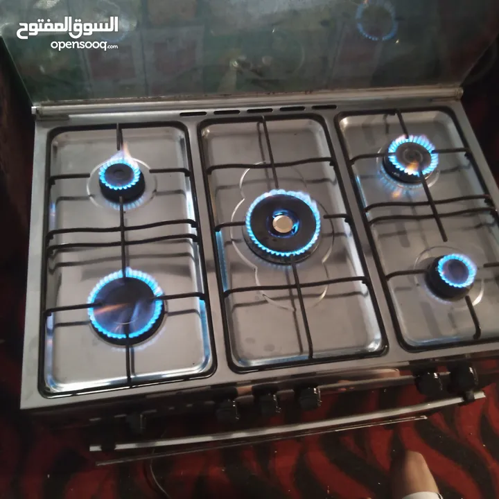 غاز 5 عيون ستاليس ستيل كامل نوع فريش 90 سم شغال ميه ميه للبيع