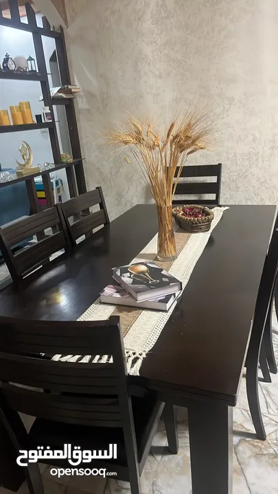 طاولة سفرة تقيلة مرتبه 180*100 لون بني محروق كراسي جلد