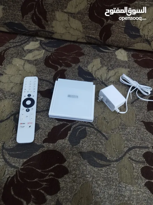 رسيفر ميكول استعمال خفيف اندرويد مرخص من جوجل الرقم 4 جيجا والذاكره الداخليه 32 جيجا