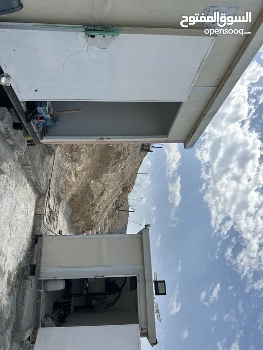 استراحة استثماريه للبيع مطله على وادي الريان قوشان مستقل 3،5 دونم مشجرة بالكامل مع مواقف سيارات